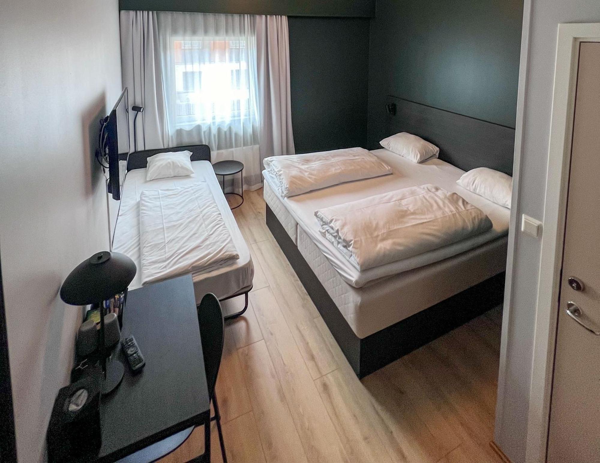 Western Oslo Airport Hotell Garder